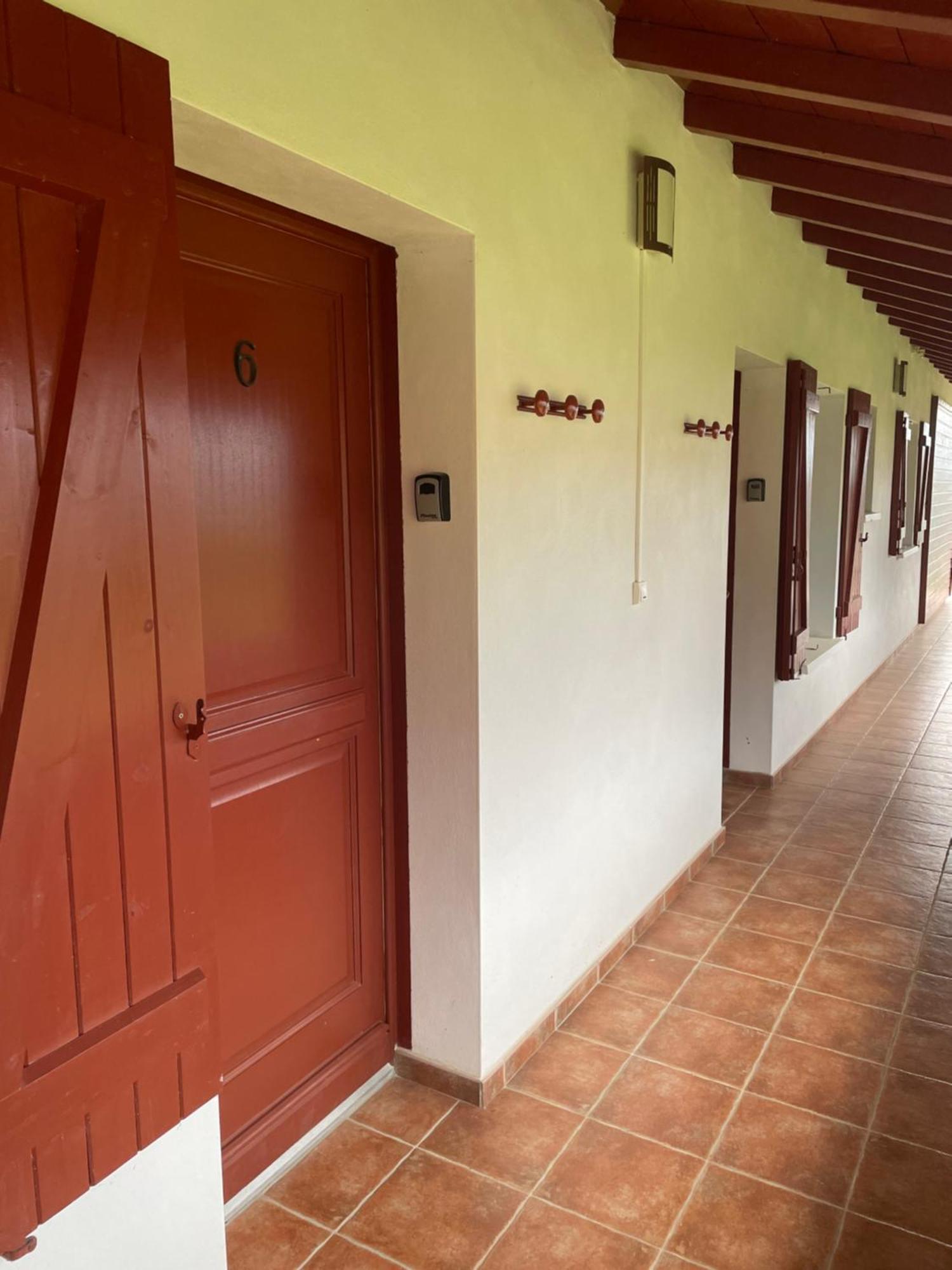 Chambres Zazpiak Saint-Jean-Pied-de-Port Room photo